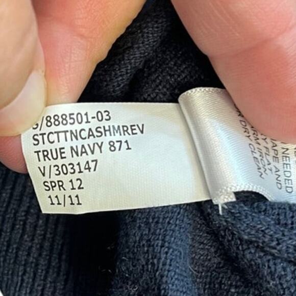 Banana Repbulic Men's Cotton Cashmere V Neck Sweater Size XL True Navy - Picture 6 of 6